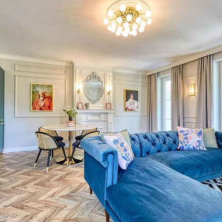 The Doors Luxury Apartment Mosonmagyaróvár Exterior foto