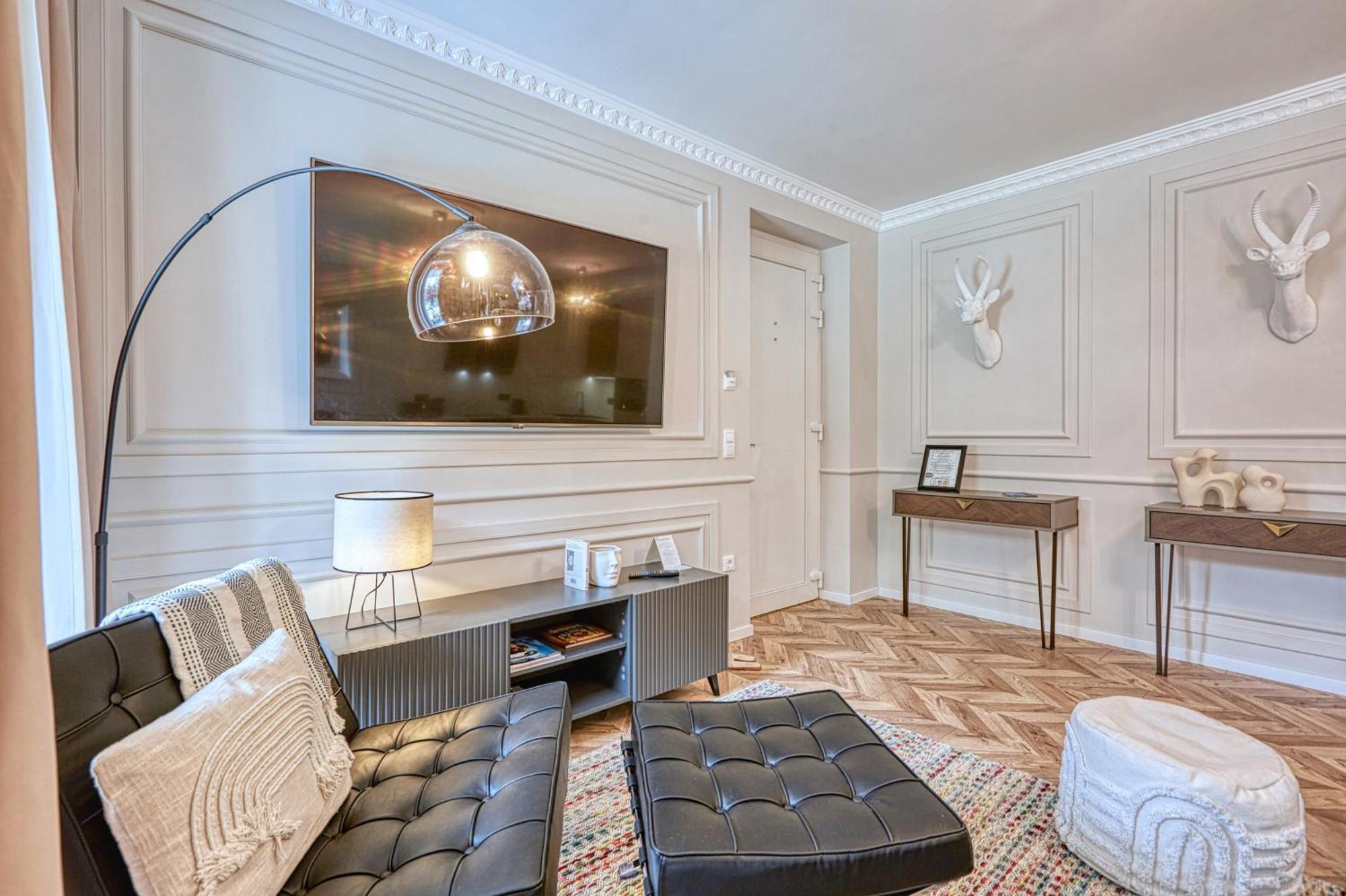 The Doors Luxury Apartment Mosonmagyaróvár Exterior foto